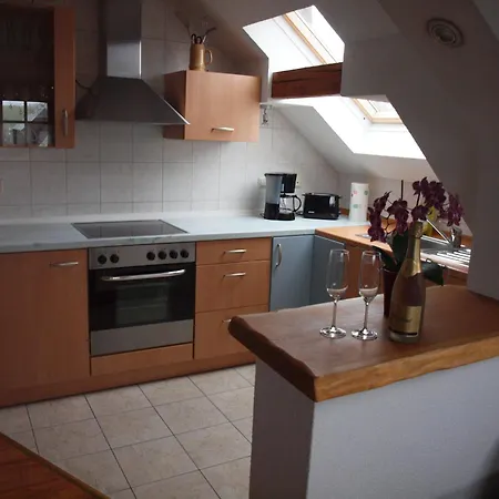 Attraktive In Rosenthal Am Rennsteig Neundorf bei Lobenstein