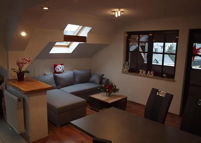 Attraktive In Rosenthal Am Rennsteig * Neundorf bei Lobenstein